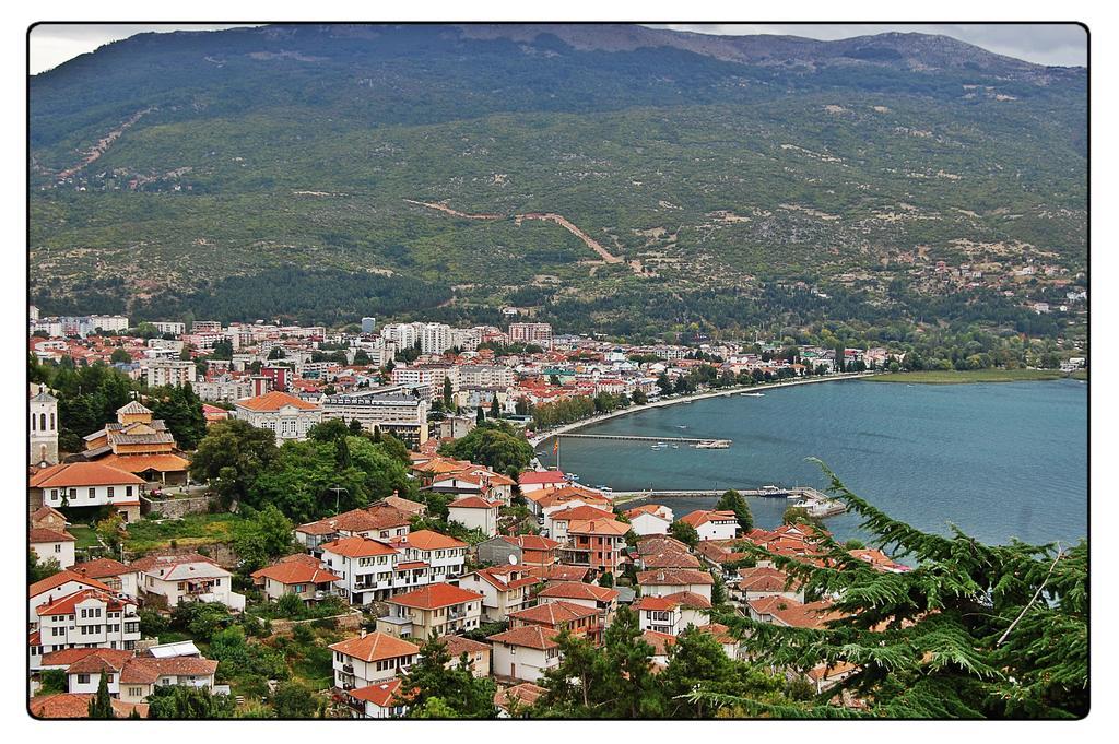Apartments Sonja Ohrid Exterior photo